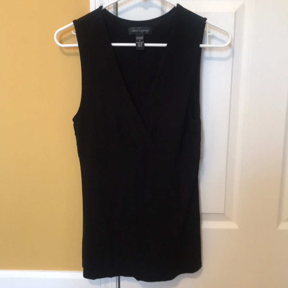 Cable and Gauge Sleeveless Top